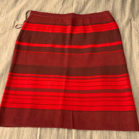 Anne Klein Dresses & Skirts - Anne Klein sweater skit XL